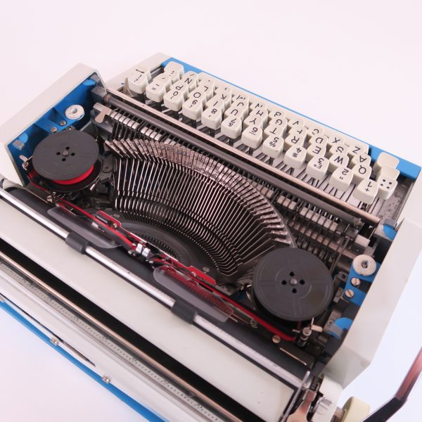 Olympia Traveller de luxe 1970 azul_8