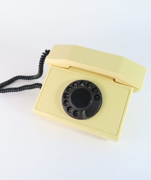 Telefono URSS recto amarillo_1