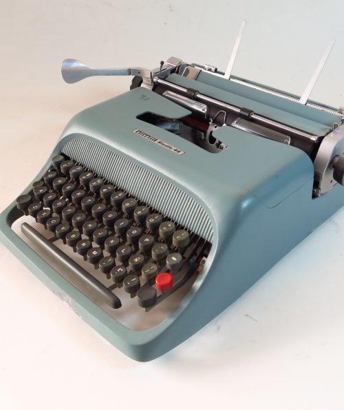 Maquina de escribir Olivetti Studio 44 1967_5