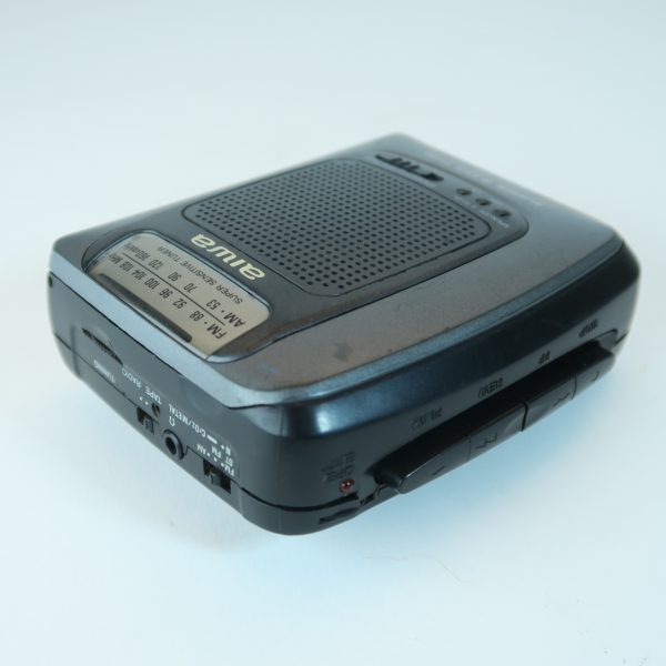 Personal Cassette Aiwa HS-TA163_2