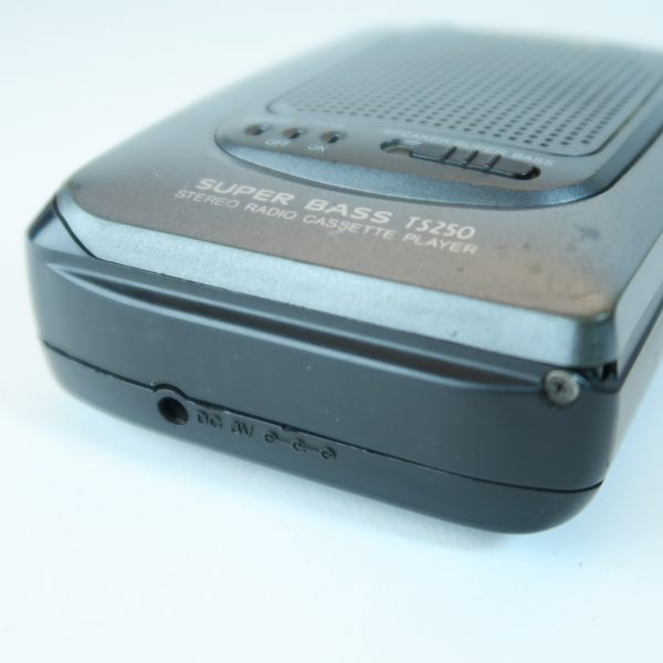 Personal Cassette Aiwa HS-TA163_4