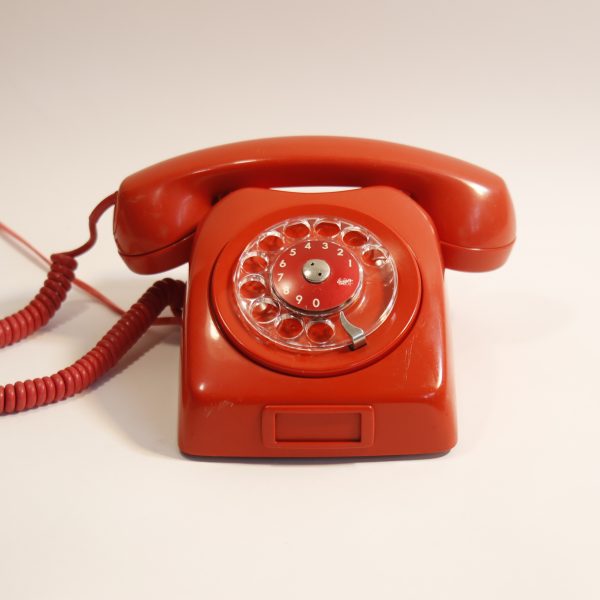 telefono_LM_ericsson_rojo_1