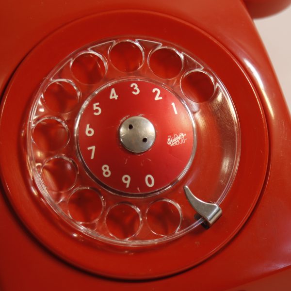 telefono_LM_ericsson_rojo_3