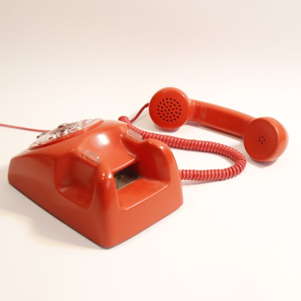 telefono_LM_ericsson_rojo_5