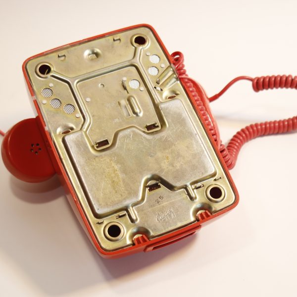 telefono_LM_ericsson_rojo_7