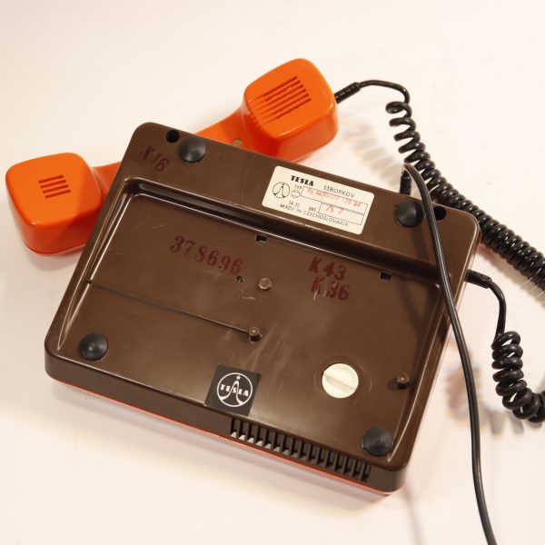 telefono_tesla_ak_naranjo_6